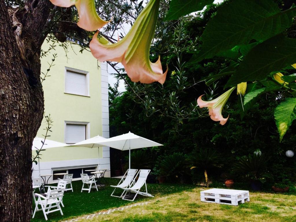 Ascoli Bonjour B&B & Apartments Parcheggio Privato & Giardino Ascoli Piceno Luaran gambar