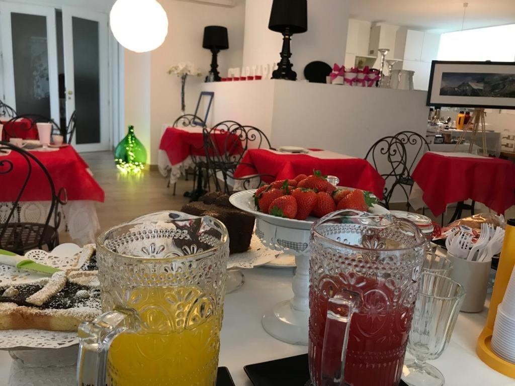 Ascoli Bonjour B&B & Apartments Parcheggio Privato & Giardino Ascoli Piceno Luaran gambar
